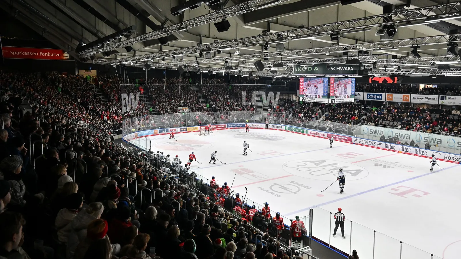 Ein Blick ins CFS bei einem Heimspiel der Augsburger Panther. 