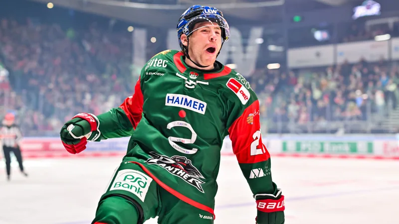Kyle Mayhew bejubelt einen Treffer. 